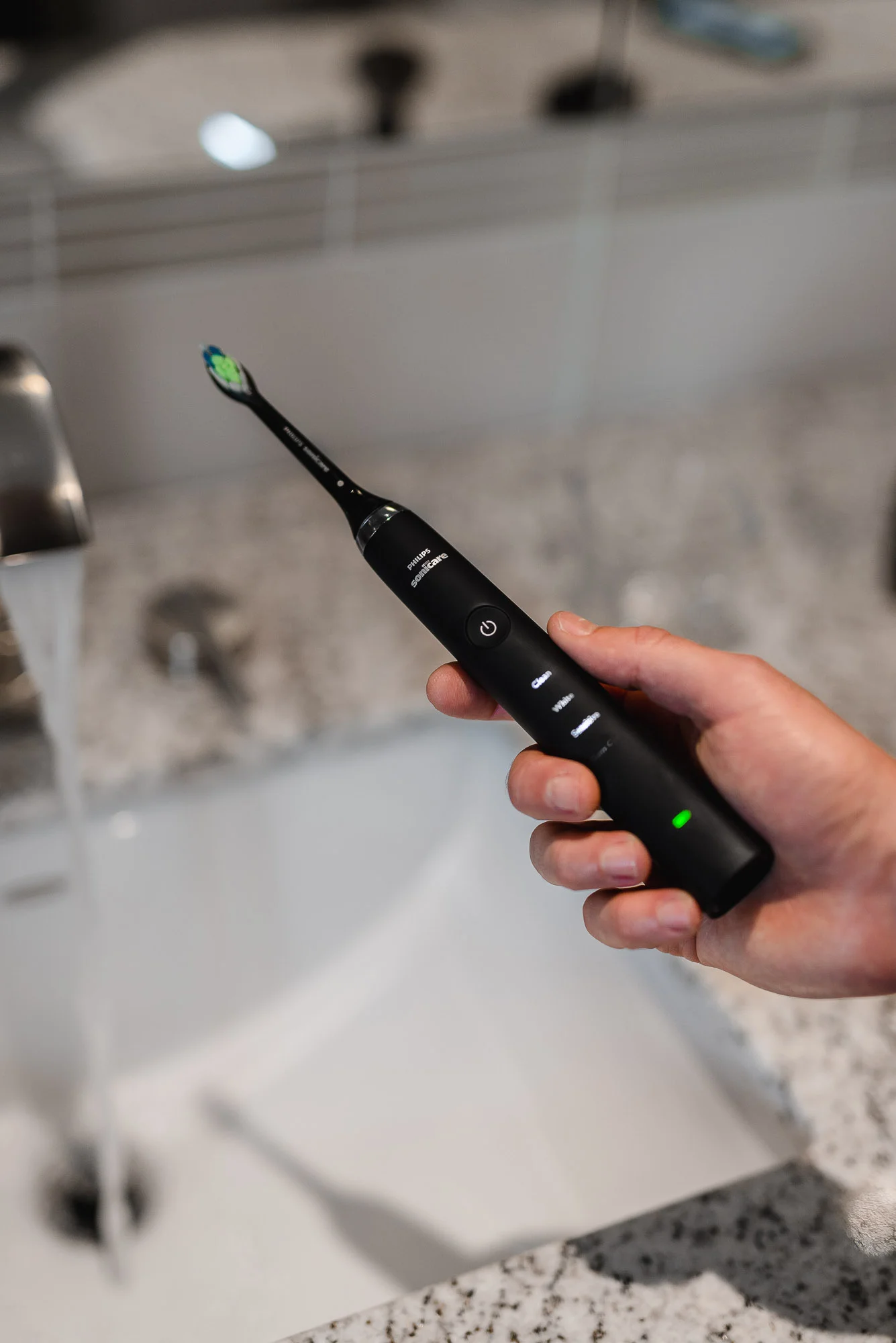 The DiamondClean Difference | Philips Sonicare — THE CUFF